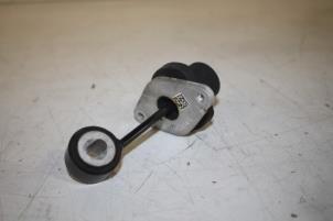 Gebruikte Motorsteun Audi A4 Avant (B9) 2.0 40 TFSI Mild Hybrid 16V Prijs € 15,00 Margeregeling aangeboden door Donkers VAG Parts