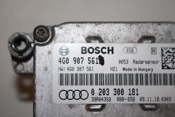 Radar sensor van een Audi A6