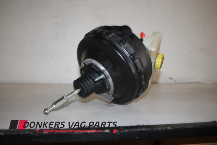 Gebruikte Rembol Audi A4 (B7) 2.0 TDI 16V Prijs € 70,00 Margeregeling aangeboden door Donkers VAG Parts
