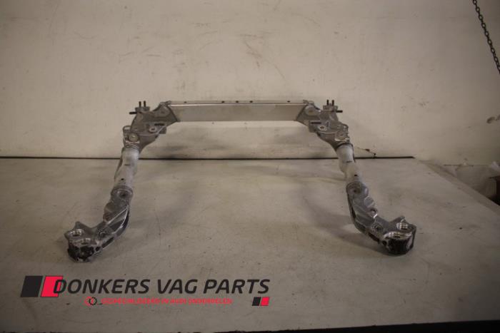 Gebruikte Subframe Audi S4 (B8) S4 3.0 TFSI V6 24V Prijs € 150,00 Margeregeling aangeboden door Donkers VAG Parts