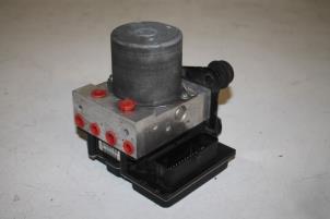 Gebruikte ABS Pomp Audi A5 (8T3) 3.0 TDI V6 24V Quattro Prijs € 275,00 Margeregeling aangeboden door Donkers VAG Parts