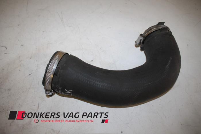 Gebruikte Intercooler Slang Audi A4 Avant (B8) 1.8 TFSI 16V Prijs € 10,00 Margeregeling aangeboden door Donkers VAG Parts