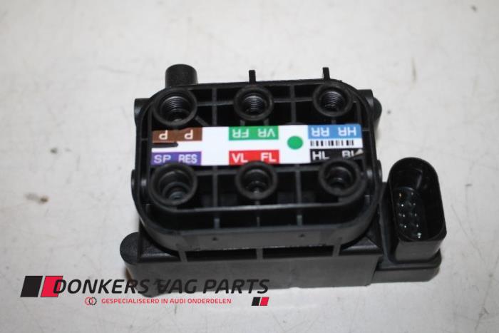 Gebruikte Diversen Audi S6 Avant (C7) 4.0 V8 TFSI Prijs € 150,00 Margeregeling aangeboden door Donkers VAG Parts