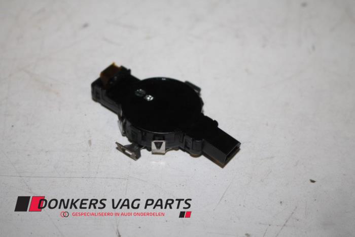 Gebruikte Lichtsensor Audi S1 (8X1/8XK) 2.0 TFSI 16V Prijs € 75,00 Margeregeling aangeboden door Donkers VAG Parts