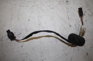 Gebruikte Kabel (diversen) Audi S1 (8X1/8XK) 2.0 TFSI 16V Prijs € 10,00 Margeregeling aangeboden door Donkers VAG Parts