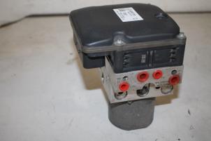 Gebruikte ABS Pomp Audi A6 (C7) 2.0 T FSI 16V Hybrid Prijs € 600,00 Margeregeling aangeboden door Donkers VAG Parts