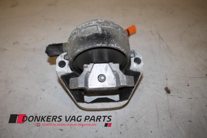 Gebruikte Motorrubber Audi A6 (C7) 2.0 T FSI 16V Hybrid Prijs € 75,00 Margeregeling aangeboden door Donkers VAG Parts