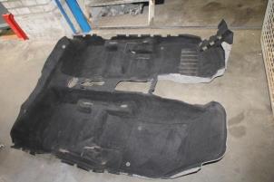 Gebruikte Vloerbedekking Volkswagen Golf VII (AUA) 1.2 TSI 16V Prijs € 150,00 Margeregeling aangeboden door Donkers VAG Parts