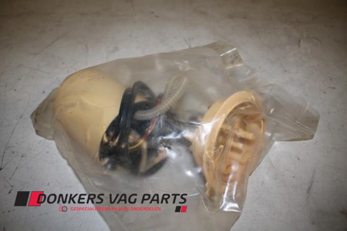 Gebruikte Tank element Pomp Audi A6 (C7) 3.0 TDI V6 24V BiTurbo Quattro Prijs € 200,00 Margeregeling aangeboden door Donkers VAG Parts