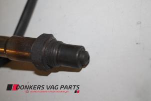 Lambda Sonde van een Audi S6 Avant (C7) 4.0 V8 TFSI 2015