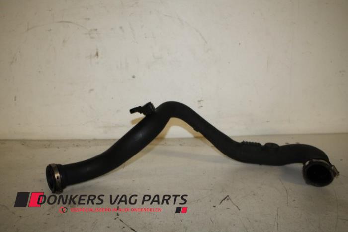 Gebruikte Intercooler Buis Audi A4 Avant (B8) 2.0 TDI 16V Prijs € 25,00 Margeregeling aangeboden door Donkers VAG Parts