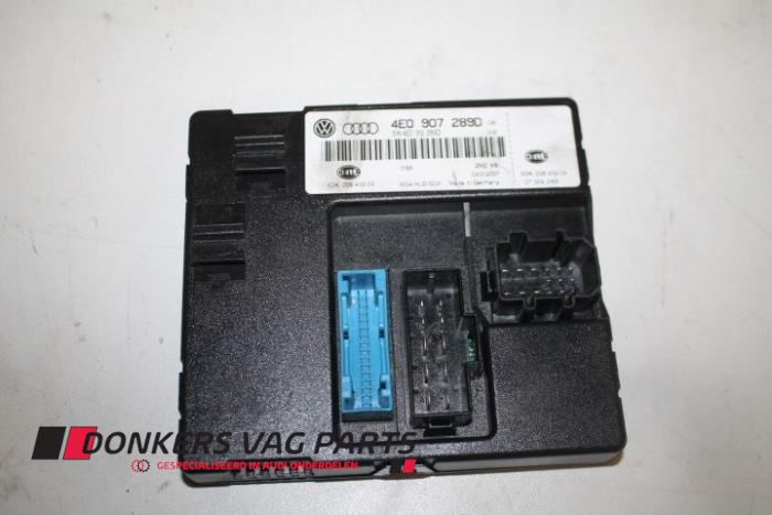 Gebruikte Sam module Audi A8 (D3) 3.0 TDI V6 24V Quattro Prijs € 35,00 Margeregeling aangeboden door Donkers VAG Parts