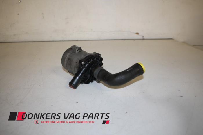 Gebruikte Waterpomp Audi Q7 (4LB) 3.0 TFSI V6 24V Prijs € 99,95 Inclusief btw aangeboden door Donkers VAG Parts