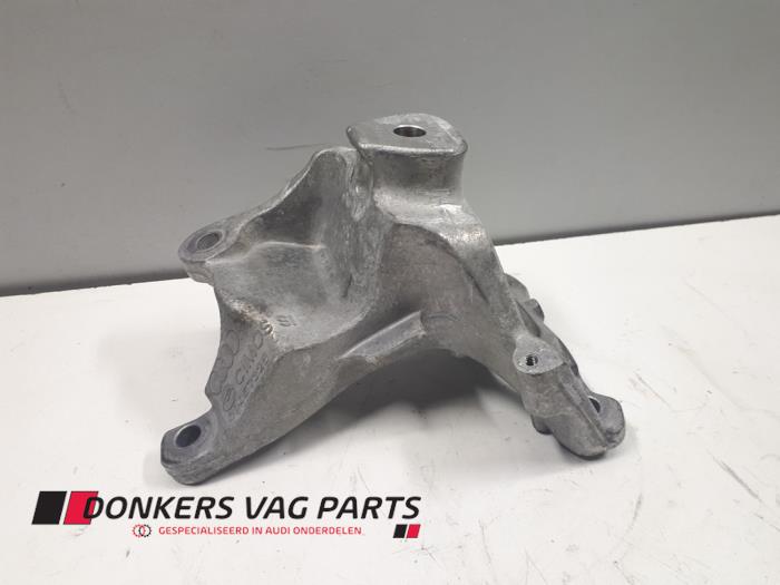 Gebruikte Motorrubber Audi S8 (D4) 4.0 Plus V8 TFSI 32V Prijs € 20,00 Inclusief btw aangeboden door Donkers VAG Parts