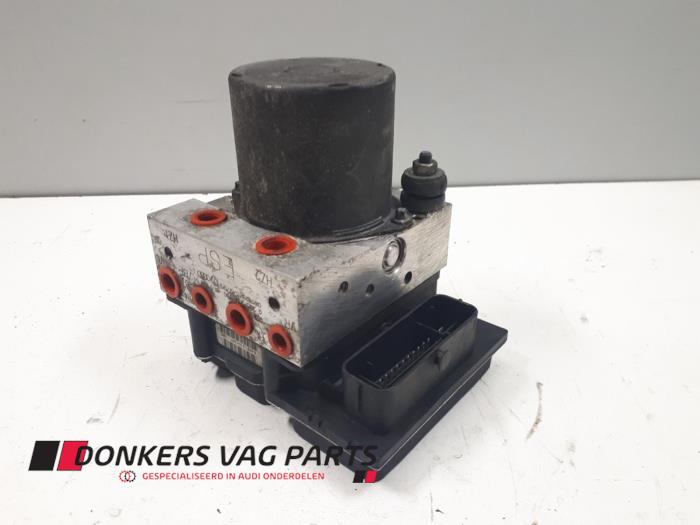 Gebruikte ABS Pomp Audi A4 Cabrio (B7) 2.0 TDI Prijs € 55,00 Margeregeling aangeboden door Donkers VAG Parts