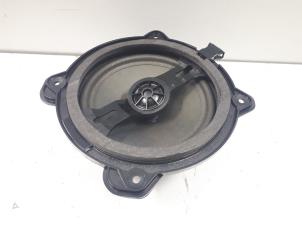 Gebruikte Speaker Audi A4 Cabrio (B7) 2.0 TDI Prijs € 15,00 Margeregeling aangeboden door Donkers VAG Parts