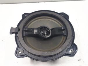 Gebruikte Speaker Audi A4 Cabrio (B7) 2.0 TDI Prijs € 15,00 Margeregeling aangeboden door Donkers VAG Parts