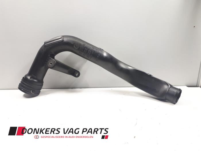 Gebruikte Intercooler Buis Audi A4 Cabrio (B7) 2.0 TDI Prijs € 25,00 Margeregeling aangeboden door Donkers VAG Parts