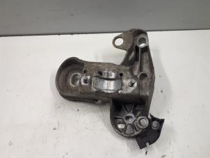 Gebruikte Motorrubber Audi A4 Cabrio (B7) 2.0 TDI Prijs € 10,00 Margeregeling aangeboden door Donkers VAG Parts