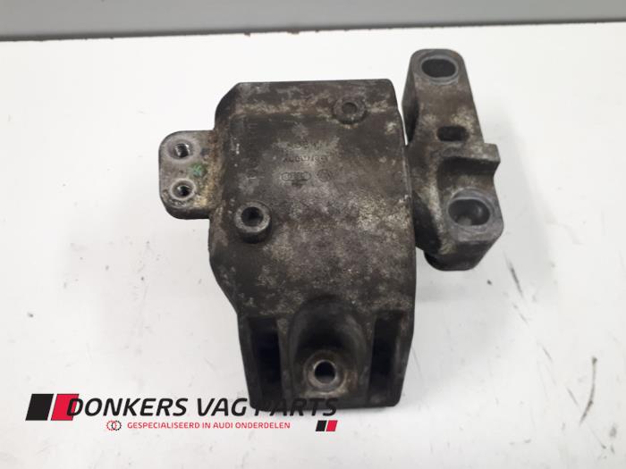 Gebruikte Motorrubber Audi TT (8N3) 1.8 20V Turbo Quattro Prijs € 25,00 Margeregeling aangeboden door Donkers VAG Parts