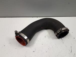 Gebruikte Intercooler Slang Audi Q5 (8RB) 2.0 TDI 16V Quattro Prijs € 30,00 Margeregeling aangeboden door Donkers VAG Parts