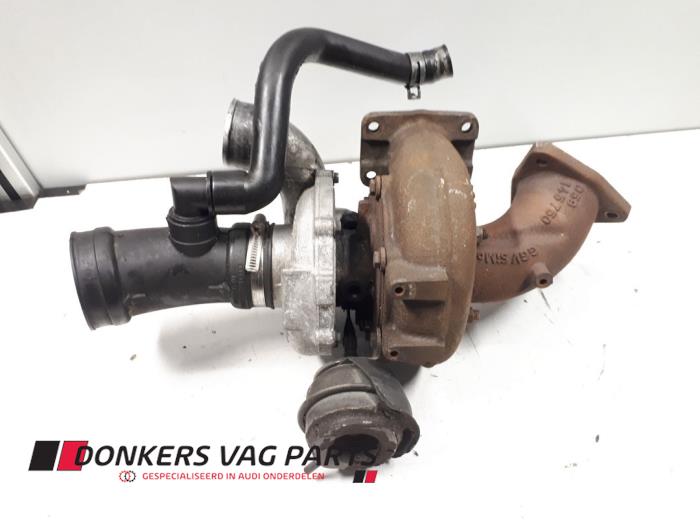 Gebruikte G-lader Audi A8 (D2) 2.5 TDI V6 24V Quattro Prijs € 150,00 Margeregeling aangeboden door Donkers VAG Parts