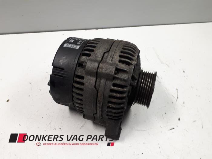 Gebruikte Dynamo Audi A8 (D2) 2.5 TDI V6 24V Quattro Prijs € 90,75 Margeregeling aangeboden door Donkers VAG Parts