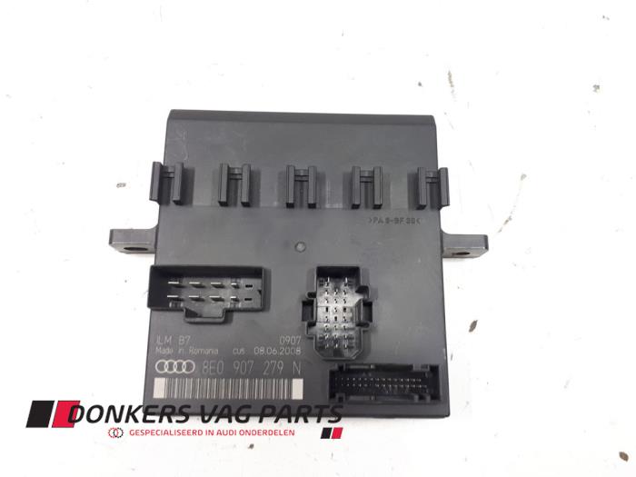 Gebruikte Bodycontrol Module Audi A4 Cabrio (B7) 2.0 TFSI 20V Prijs € 50,00 Margeregeling aangeboden door Donkers VAG Parts