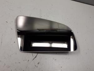 Gebruikte Spiegelglas rechts Audi A4 Cabrio (B7) 2.0 TFSI 20V Prijs € 30,00 Margeregeling aangeboden door Autoparts Veghel