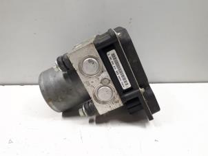 Gebruikte ABS Pomp Audi A4 Cabrio (B7) 2.0 TFSI 20V Prijs € 55,00 Margeregeling aangeboden door Donkers VAG Parts