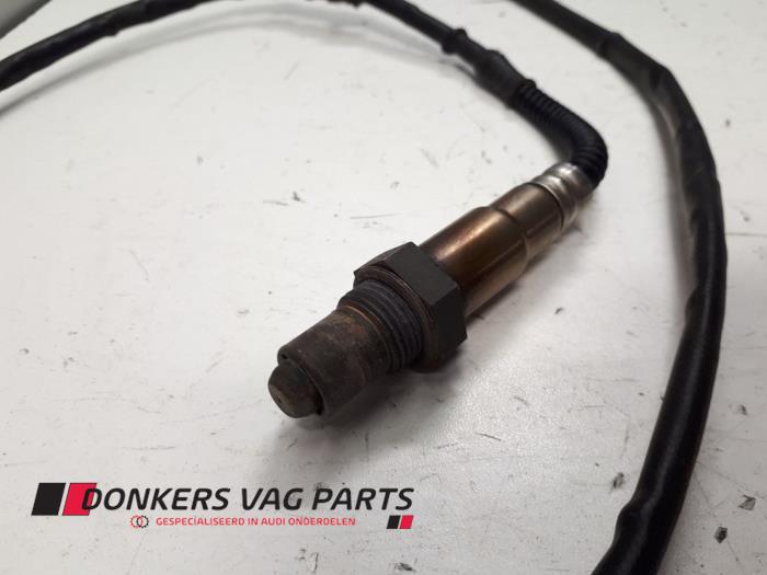 Lambda Sonde van een Audi A4 Avant (B6) 1.8 T 20V 2003