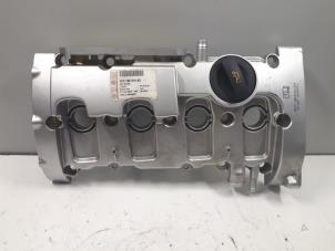 Gebruikte Kleppendeksel Audi A6 (C6) 2.0 TDI 16V Prijs € 200,00 Margeregeling aangeboden door Donkers VAG Parts