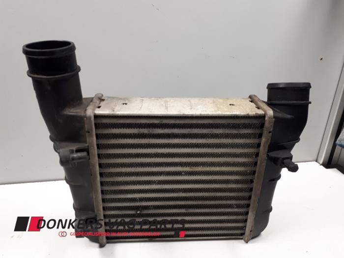 Gebruikte Intercooler Audi A4 Avant (B6) 1.9 TDI 100 Prijs € 25,00 Margeregeling aangeboden door Donkers VAG Parts