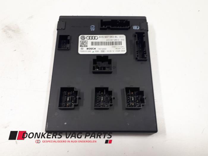 Gebruikte Module Bodycontrol Audi A8 (D4) 4.2 TDI V8 32V Quattro Prijs € 60,00 Margeregeling aangeboden door Donkers VAG Parts
