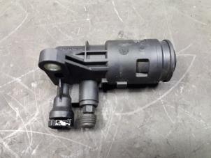 Gebruikte Koppeling Hoofd Cilinder Audi S4 (B6) 4.2 V8 40V Prijs € 35,00 Margeregeling aangeboden door Donkers VAG Parts