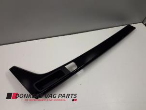 Gebruikte Sierstrip Audi A4 Avant (B9) Prijs € 30,00 Margeregeling aangeboden door Donkers VAG Parts