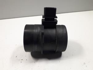Gebruikte Luchtmassameter Audi A4 Avant (B8) 2.0 TDI 16V Prijs € 75,00 Margeregeling aangeboden door Donkers VAG Parts