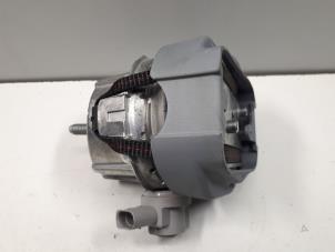 Nieuwe Motorsteun Audi RS 6 Avant (C6) RS6 5.0 V10 40V TFSI Prijs € 487,16 Inclusief btw aangeboden door Donkers VAG Parts