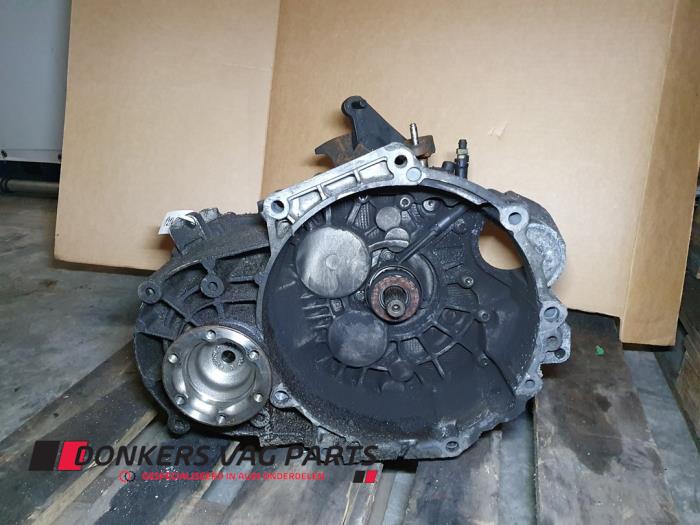 Gebruikte Versnellingsbak Skoda Octavia Combi (1Z5) 2.0 TDI 16V Prijs € 100,00 Margeregeling aangeboden door Donkers VAG Parts