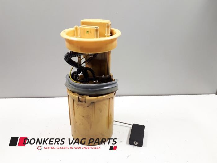 Gebruikte Tank element Pomp Volkswagen Sharan (7M8/M9/M6) 1.9 TDI 130 Prijs € 60,00 Margeregeling aangeboden door Donkers VAG Parts