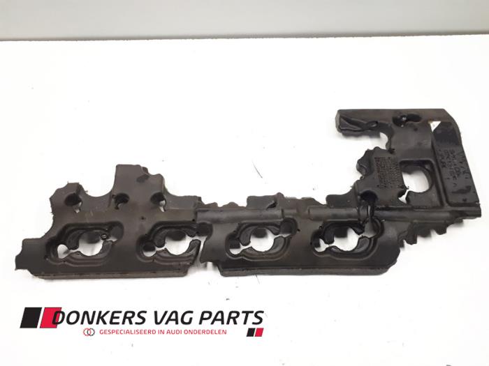 Gebruikte Diversen Audi RS 3 Limousine (8VS/8VM) Prijs € 15,00 Margeregeling aangeboden door Donkers VAG Parts