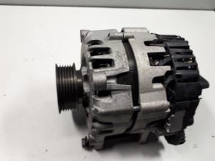 Gebruikte Dynamo Audi A6 (C8) 2.0 40 TDI Mild hybrid Prijs € 350,00 Margeregeling aangeboden door Donkers VAG Parts