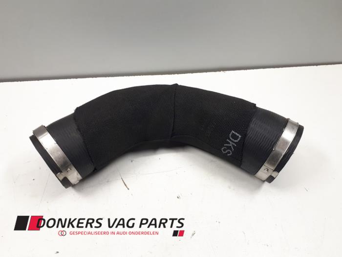 Gebruikte Intercooler Slang Audi A6 (C7) 3.0 TDI V6 24V Quattro Prijs € 50,00 Inclusief btw aangeboden door Donkers VAG Parts