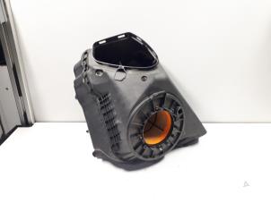 Gebruikte Luchtfilterhuis Audi A6 (C7) 3.0 TDI V6 24V Quattro Prijs € 50,00 Inclusief btw aangeboden door Donkers VAG Parts