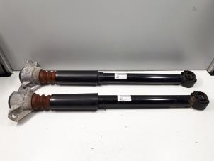 Gebruikte Schokdemper set Audi A5 Sportback (8TA) 2.0 TDI 16V Quattro Prijs € 125,00 Margeregeling aangeboden door Donkers VAG Parts