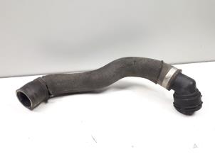 Gebruikte Koelwaterslang Audi SQ7 (4MB/4MG) 4.0 TDI V8 32V Prijs € 10,00 Margeregeling aangeboden door Donkers VAG Parts