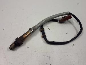 Gebruikte Lambda Sonde Audi RS 4 (B7) RS4 4.2 V8 40V Prijs € 75,00 Margeregeling aangeboden door Donkers VAG Parts