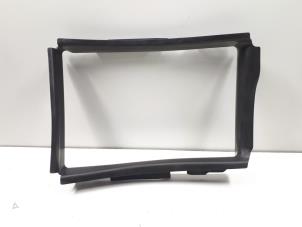 Gebruikte Luchtgeleider Audi RS 6 Avant (C8) 4.0 V8 TFSI Mild Hybrid 32V Prijs € 12,00 Margeregeling aangeboden door Donkers VAG Parts