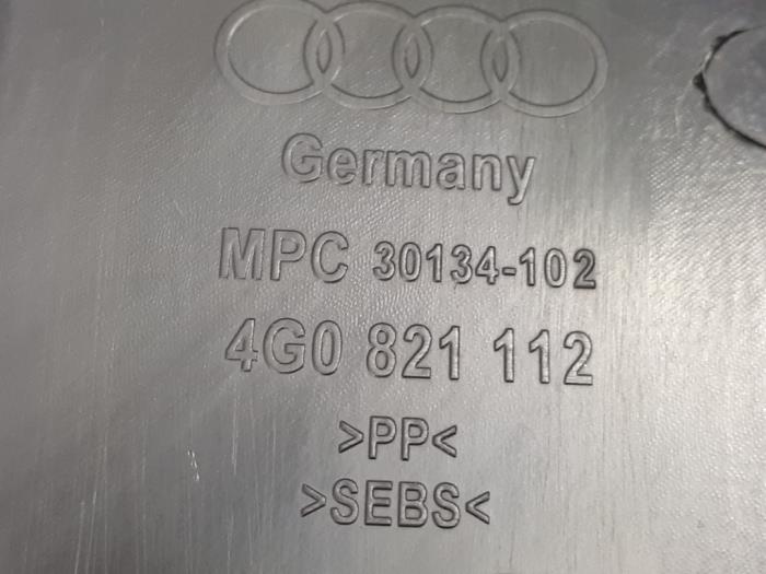 Spatbord Lijst van een Audi A6 (C7) 2.0 TDI 16V 2016