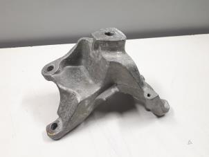 Gebruikte Motorrubber Audi A8 (D4) 4.0 V8 32V TFSI Quattro Prijs € 20,00 Inclusief btw aangeboden door Donkers VAG Parts